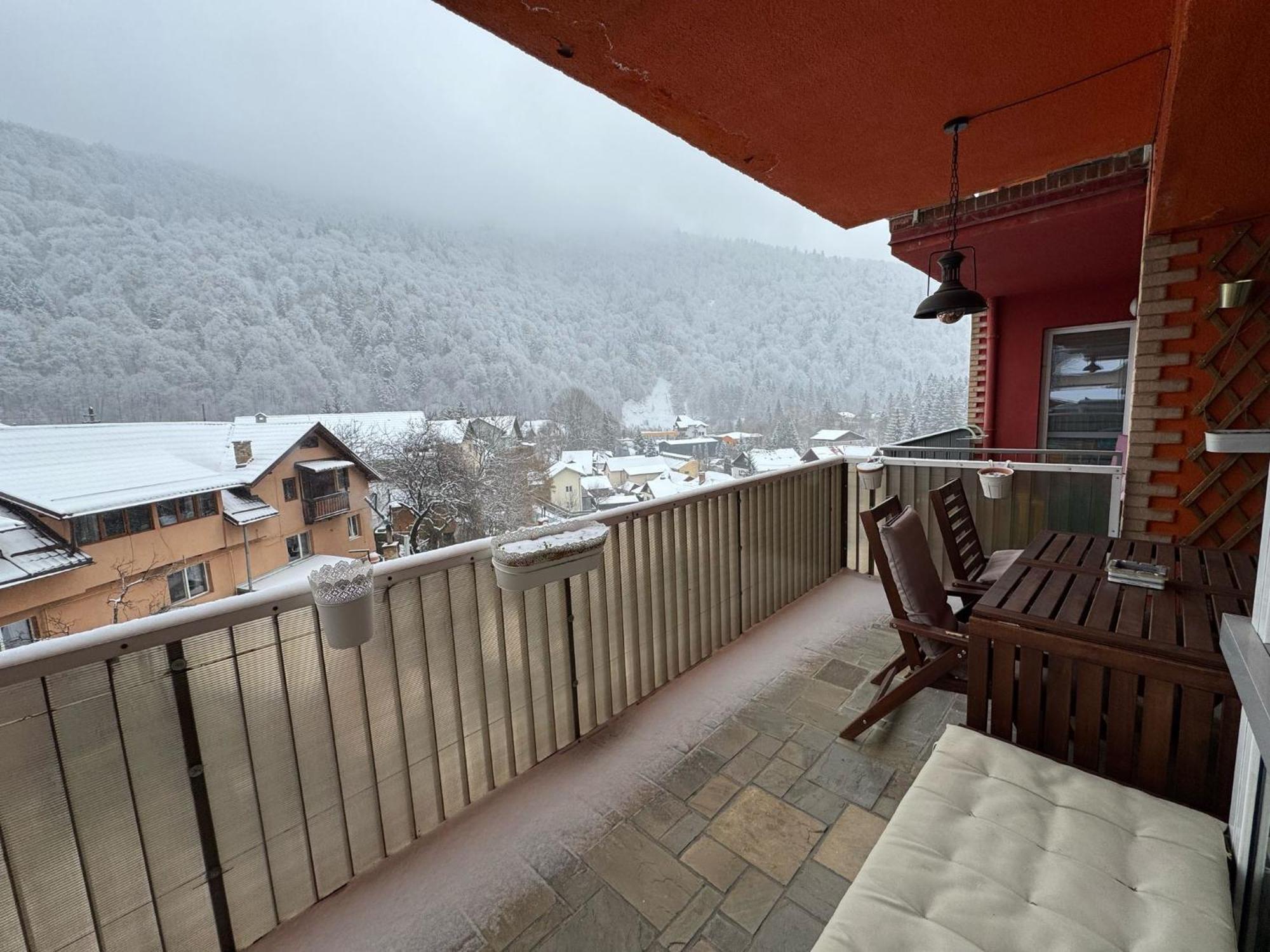 Miro Apartament Sinaia Eksteriør billede